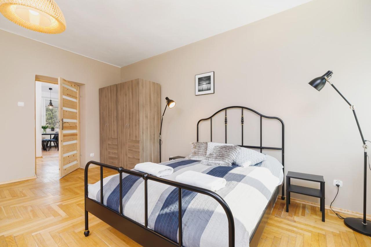 Apartments Cracow Chopina By Noclegi Renters Krasków Eksteriør bilde